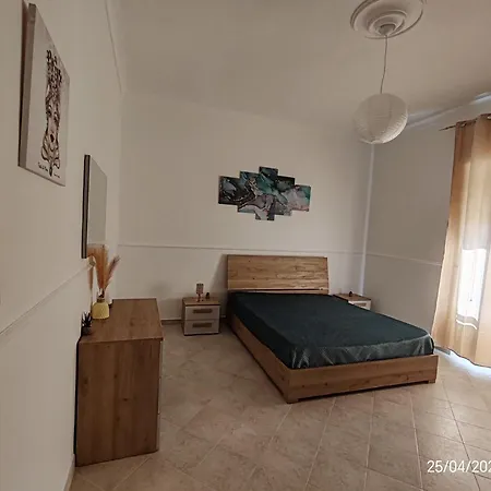 Apartment Trinacriarooms88 Syracuse